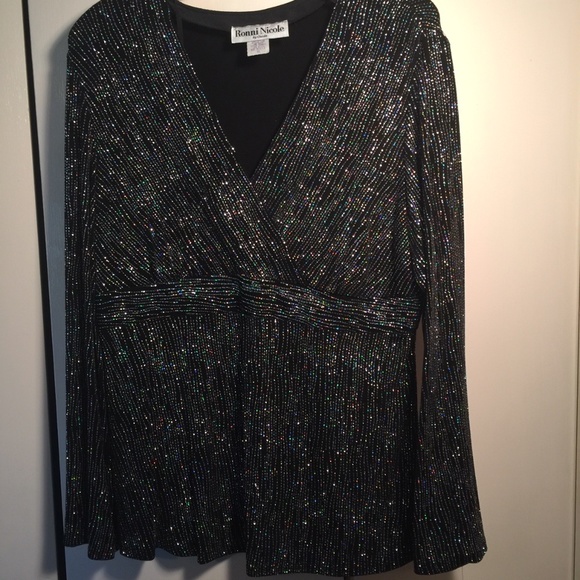 Beautiful Evening wear top - Picture 1 of 2